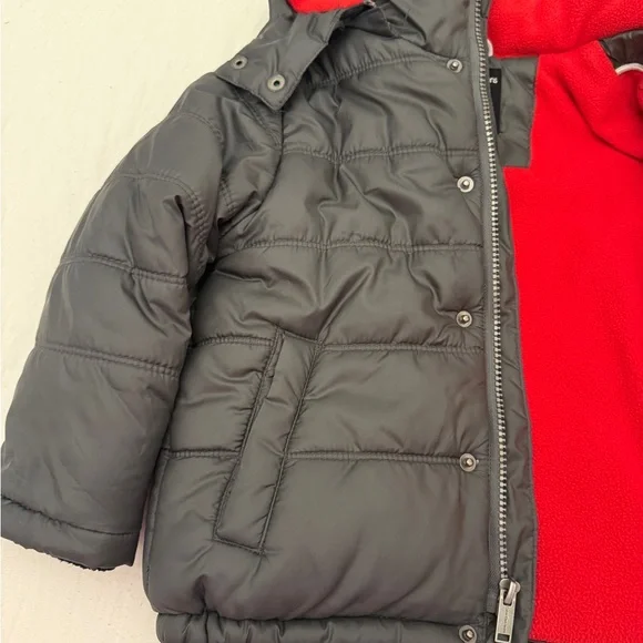 Calvin Klein Jeans Red and Black Hooded Jacket - Picture 6 of 9